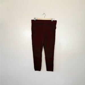 SALE! Burgundy Ann Taylor Cropped Skinny Pull-On Pants Size 10 EUC